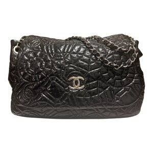 Chanel Black Quilted Leather Shoulder Bag